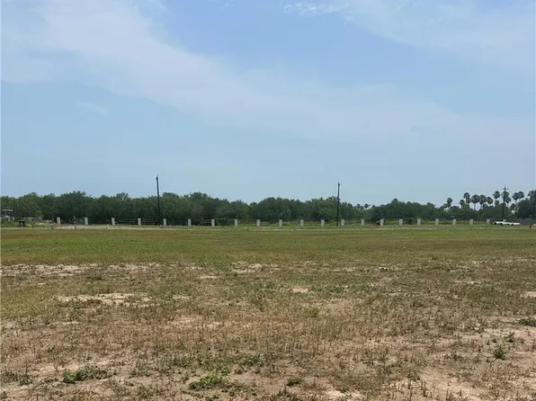 3112 Santa Clarita, Weslaco, TX 78596