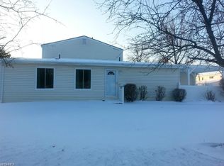 179 Deepwood Dr, Wadsworth, OH 44281