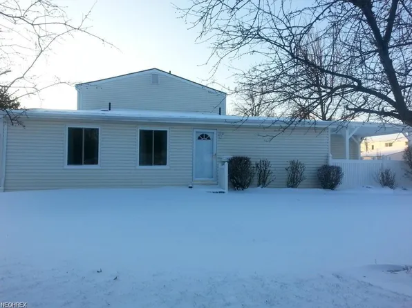 179 Deepwood Dr, Wadsworth, OH 44281