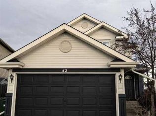 42 NW Somerside Pl SW, Calgary, AB T2Y3V3