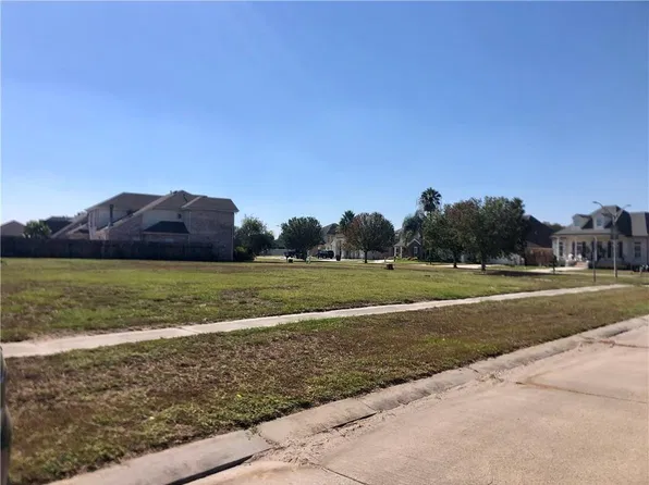 4204 Florida Ave, Meraux, LA 70075