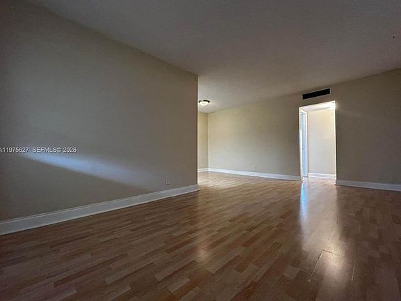 3rd image of 1100 NE 1st Ct APT 312