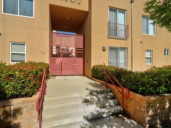 1101 Dr Martin Luther King Jr Ave NE APT 3, Albuquerque, NM 87106