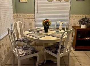 201 Jacaranda Dr, Leesburg, FL 34748