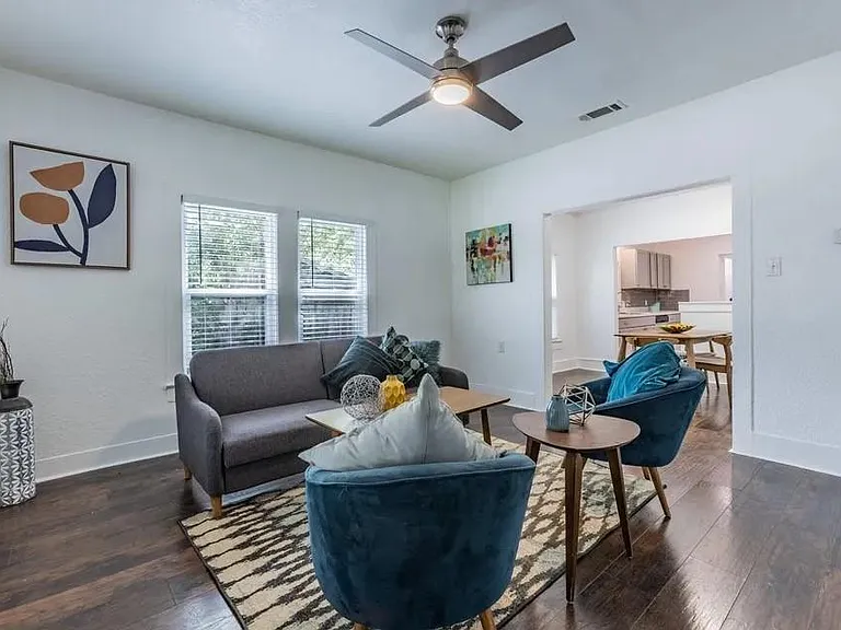 2329 Connor Ave — Photo 24