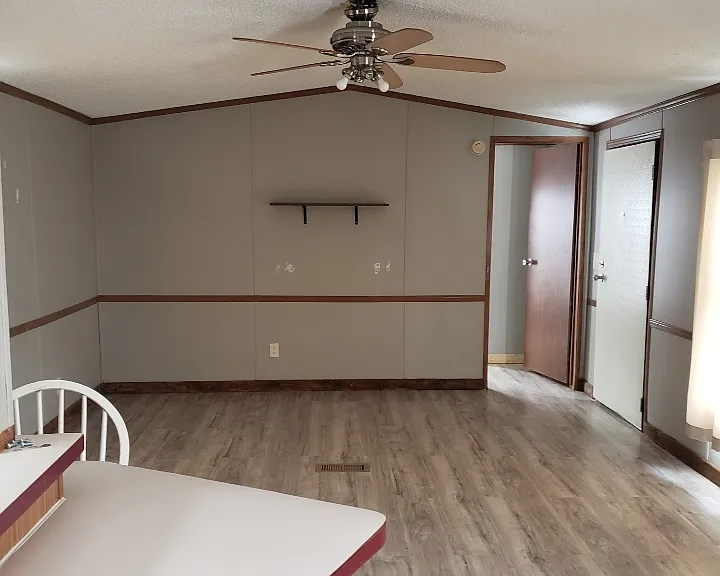 30 Virginia Dr — Photo 4