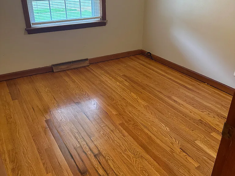 242 Royce Dr — Photo 8