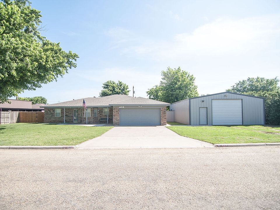 2nd image of 409 Romero St