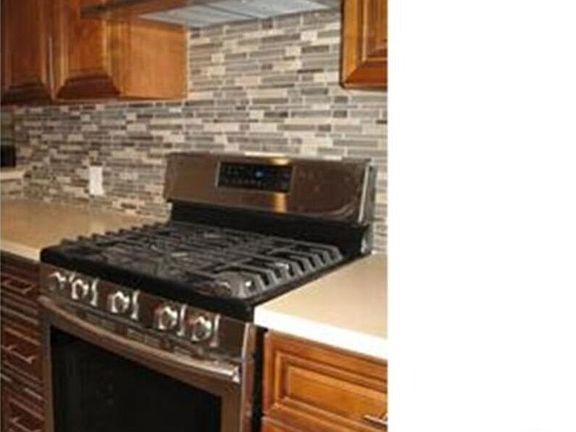 3rd image of 5531 Fallbrook Ave