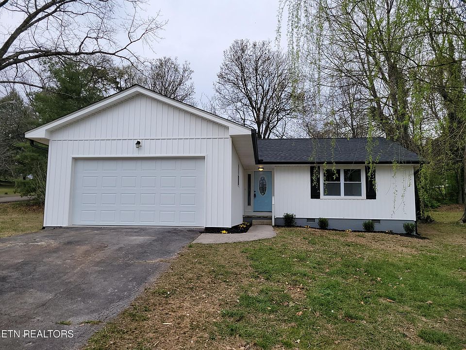 1st image of 7217 McPeake Ln