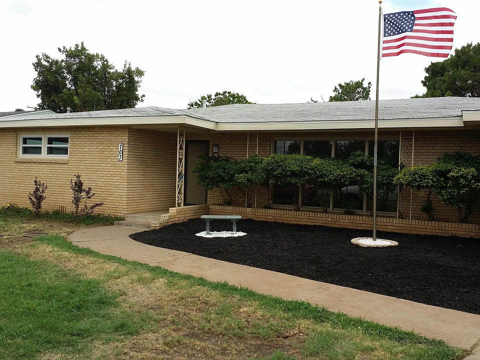 1st image of 107 W Shandon Ave