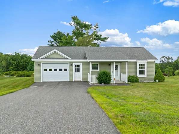 18 Meadow Drive, Waterville, ME 04901