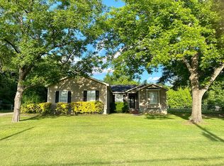 956 John D Odom Rd, Dothan, AL 36303