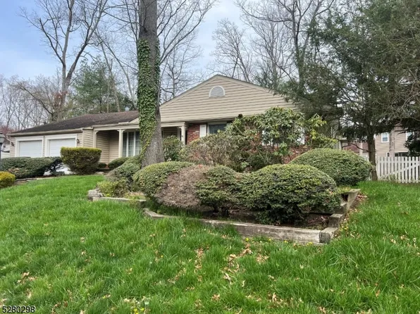 22 Brandywine Dr, Berlin Boro, NJ 08009