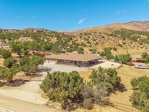 2nd image of 6535 Juniper Crest Rd