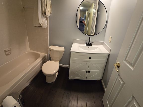 2nd image of 14554 Woodgate Manor Pl