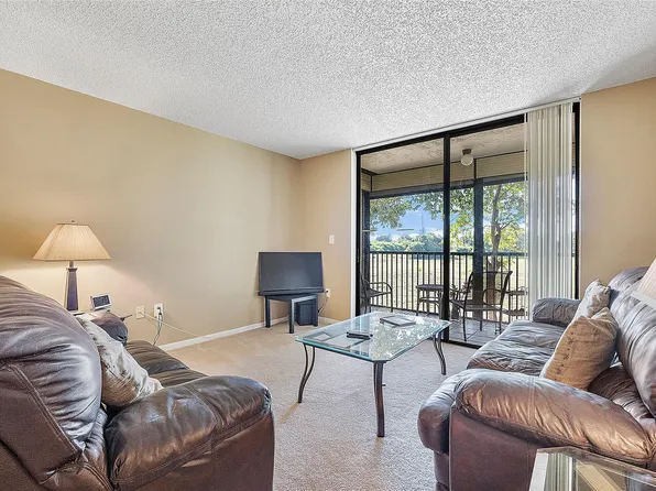 5530 NW 44th Street #216 C, Lauderhill, FL 33319