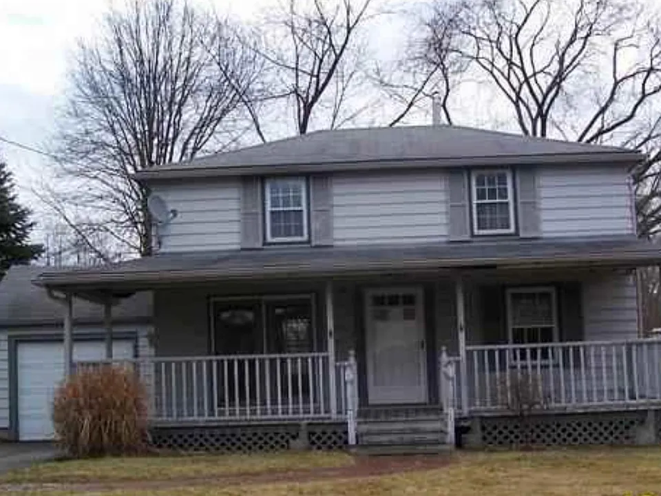 3433 Shelby Rd