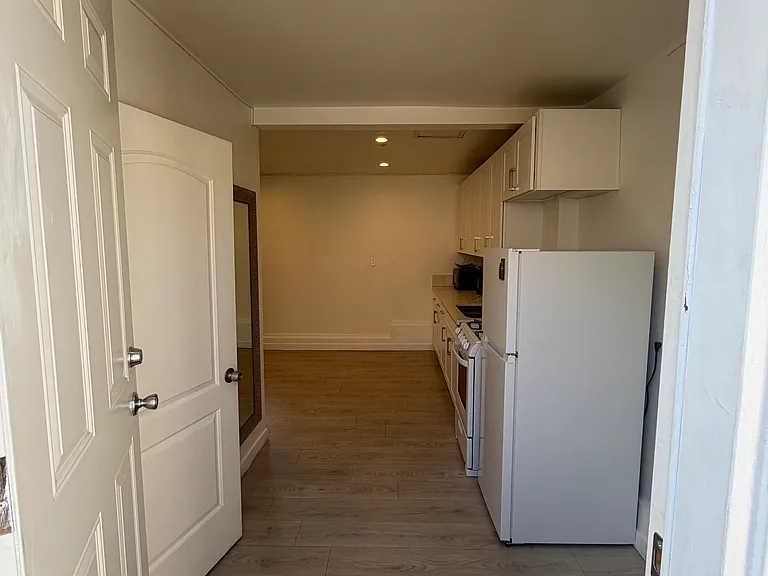 8166 Cantaloupe Ave — Photo 3