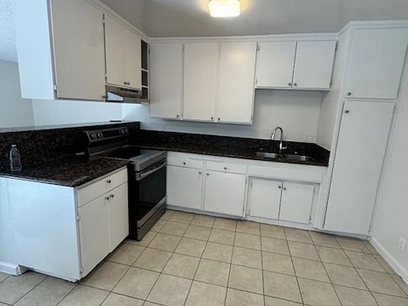 2nd image of 2135 Elm Ave APT 4