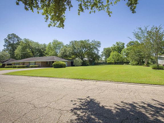 2nd image of 922 Tensas Dr