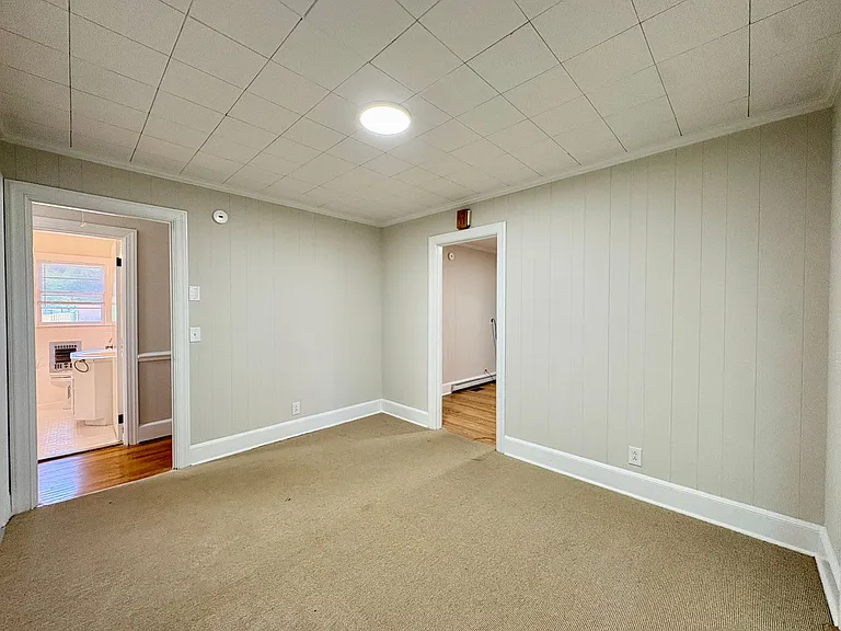 102 N Clarendon Dr — Photo 14