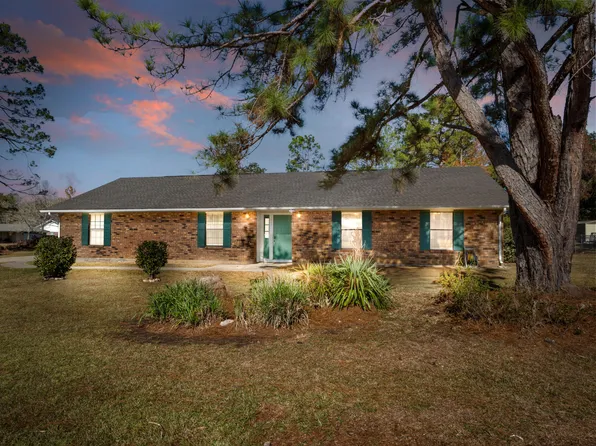 1002 Apache St, Deridder, LA 70634