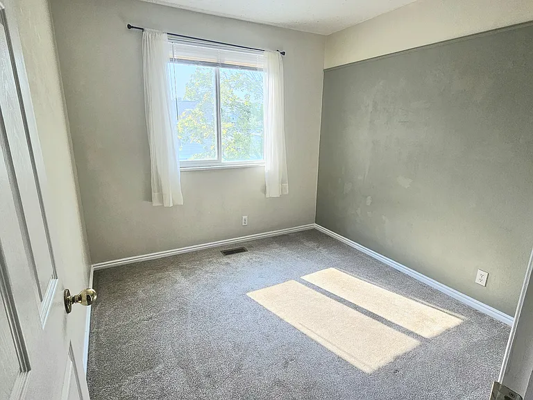 8368 S Rams Horn Dr — Photo 13