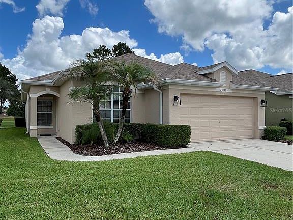 3rd image of 23835 Coral Ridge Ln