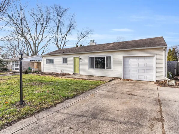 1723 Westhaven Dr, Champaign, IL 61820