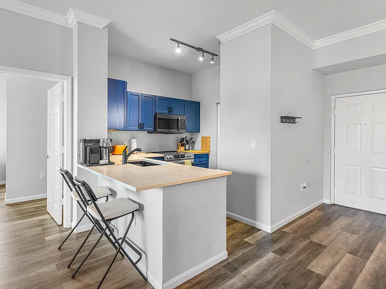 11780 Saint Andrews Pl #304 — Photo 9