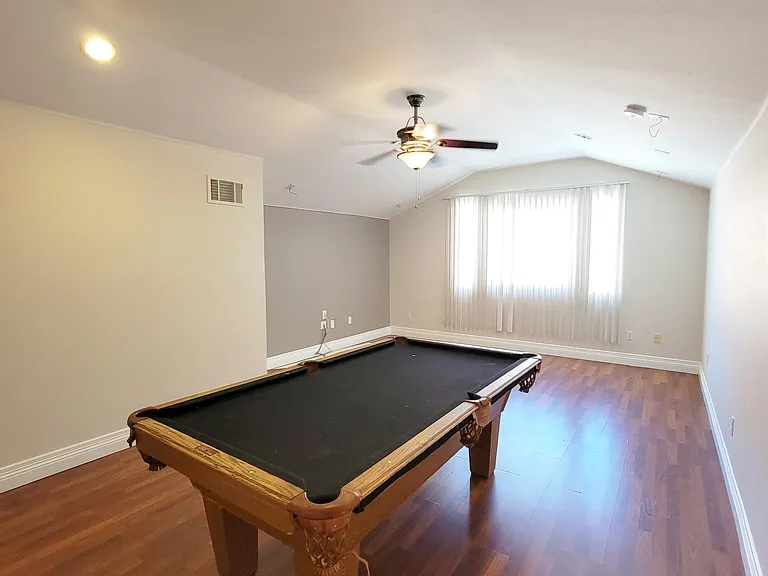 4482 Zev Ct — Photo 29