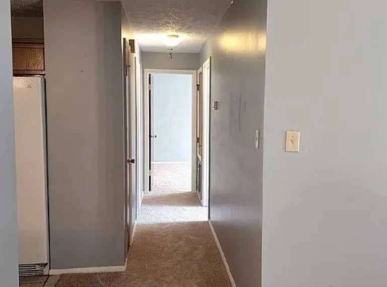 1912 Tryon Dr #8 — Photo 7