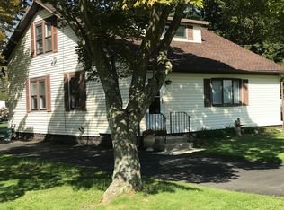 357 Gardens Ave, Atco, NJ 08004