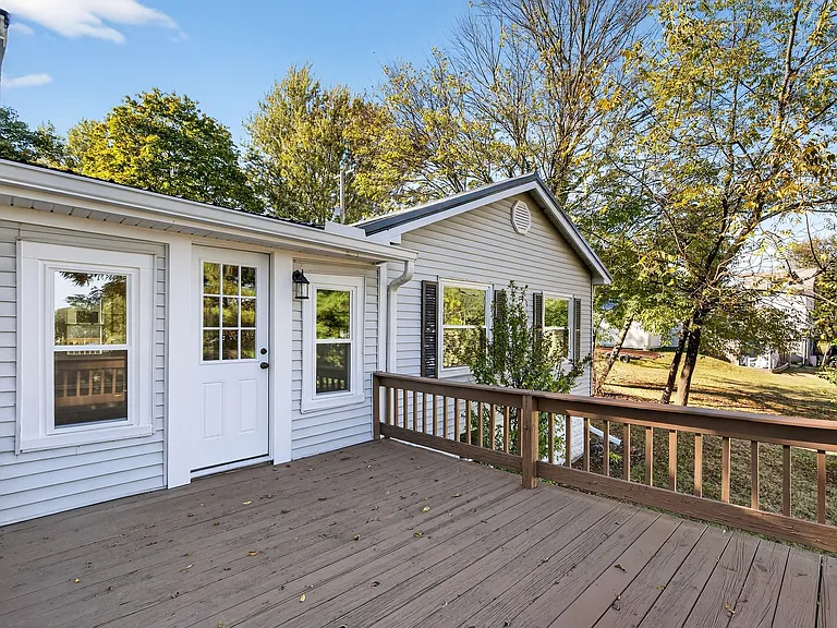 2185 Stahl Rd — Photo 14