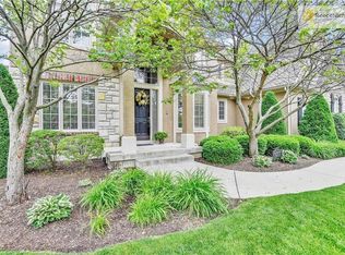 14300 Connell St, Overland Park, KS 66221