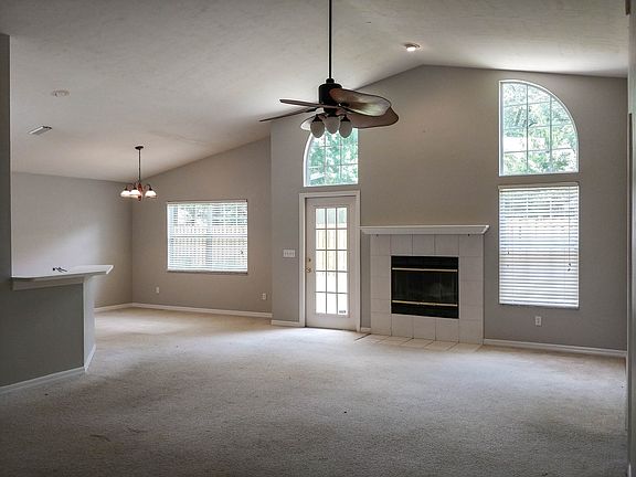 2nd image of 6235 NW 35th St