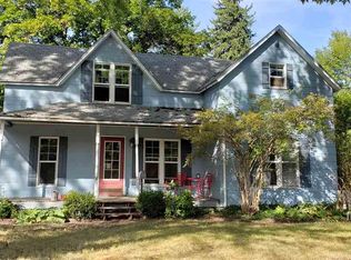 923 E 3rd St, Moscow, ID 83843