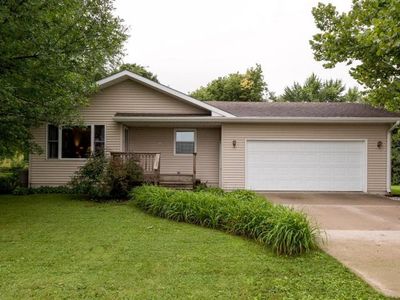 224 South Ave, Nevada, IA, 50201