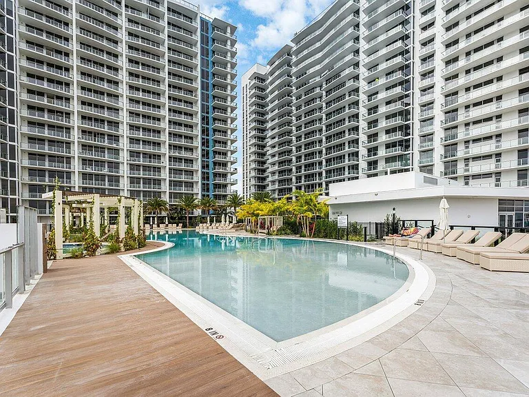220 Lake Shore Dr #1415 — Photo 58