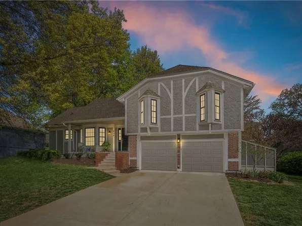 804 W 122nd Ter, Kansas City, MO 64145