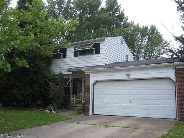 5616 Kenton Ave photo 1