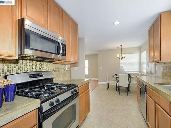 655 N North St #93D03201F