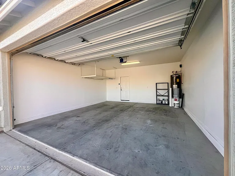 9437 W Jones Ave — Photo 35