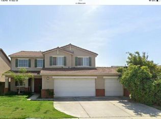 6102 E Sussex Way, Fresno, CA