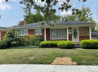 9636 Reeck Rd, Allen Park, MI 48101