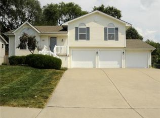 5133 N Pennsylvania Ave, Kansas City, MO 64118