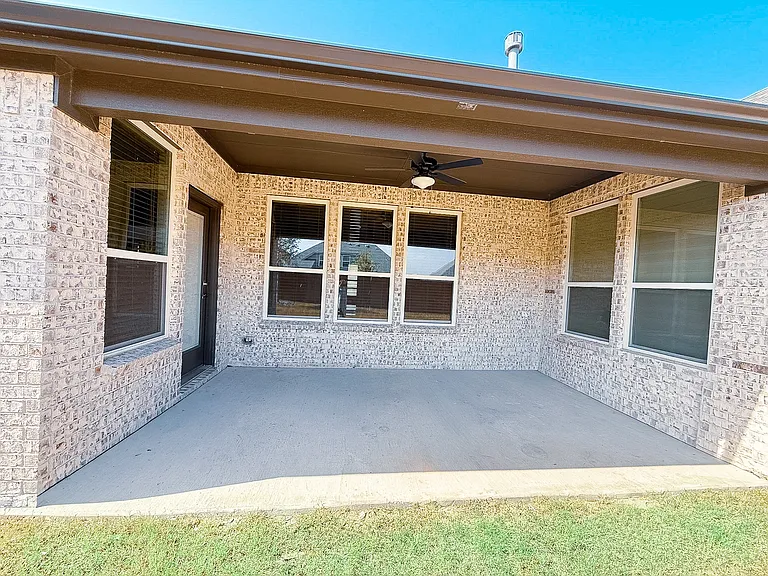 6509 Mill Creek Dr — Photo 10