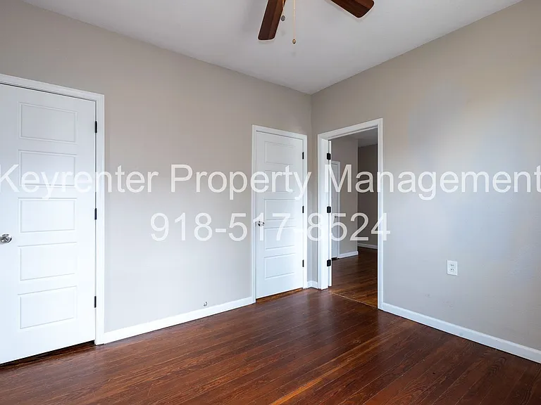 1607 N Lewis Pl — Photo 10