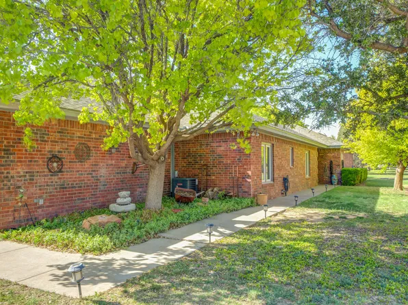 5104 58th St Unit 1, Lubbock, TX 79414